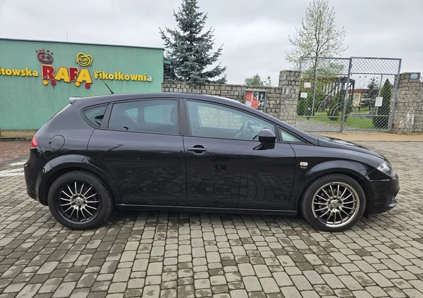 Seat Leon cena 24900 przebieg: 124000, rok produkcji 2009 z Czempiń małe 121